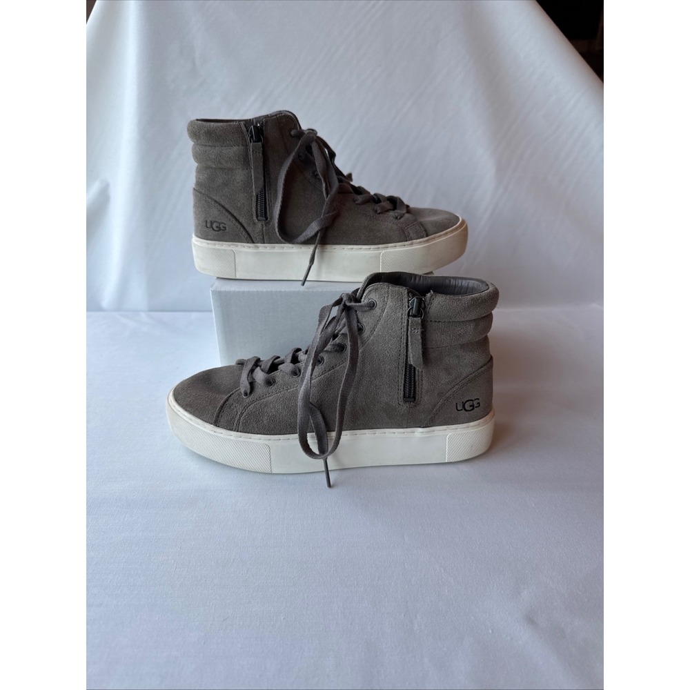 UGG Olive Grey Suede High Top Platform Sneakers Zip Up 1105370 Womens 7.5